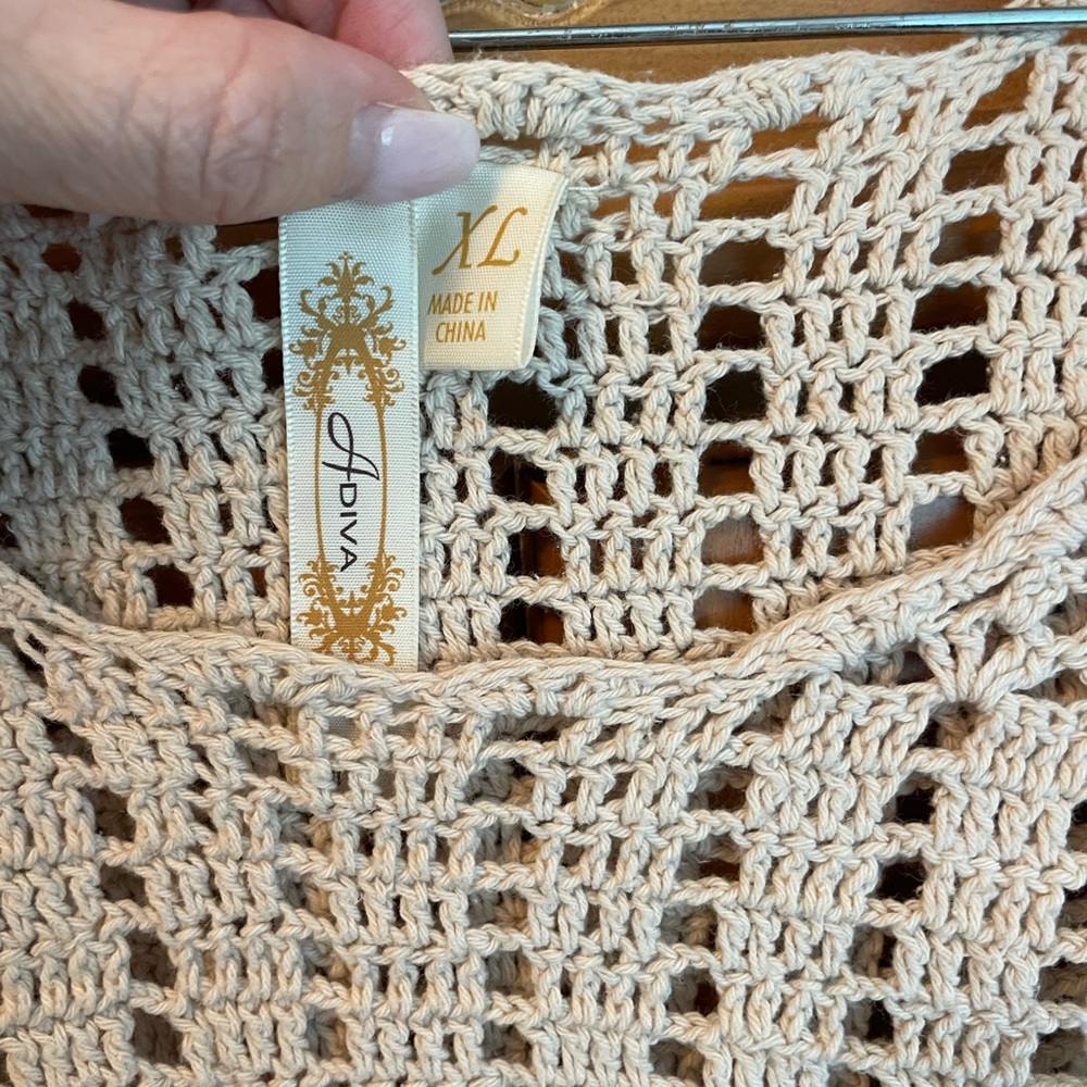 Adiva Cream 3/4 Sleeve Smocked Blouse - Picture 3 of 4